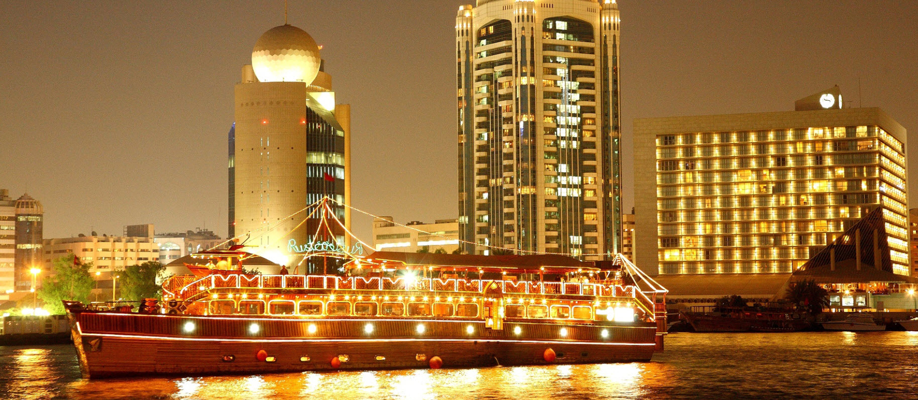 Book a Dhow Cruise